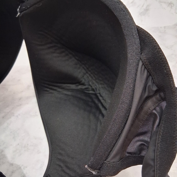 🌰Cacique Black Bra - Picture 9 of 11